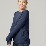 Women’s Enzyme-Washed Rally Crewneck Sweatshirt